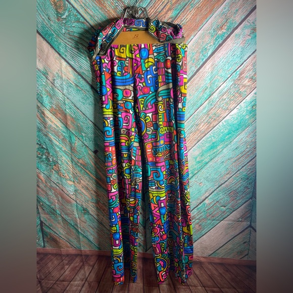 Trina Turk Vivid Maya Patterned Nylon Spandex Fold Over Waist Pants - Picture 9 of 9